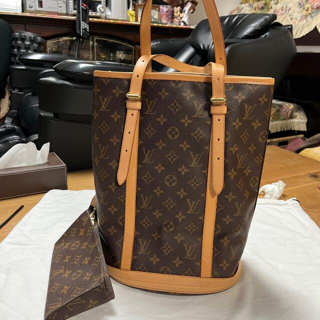 LOUIS VUITTON　モノグラム　ショルダーバッグです