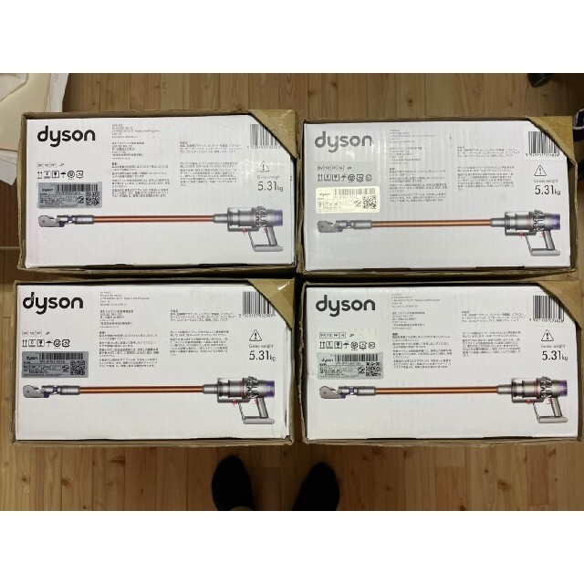 超熱 Dyson - 【新品未開封】4台 ダイソン Dyson V10 Fluffy SV12FF
