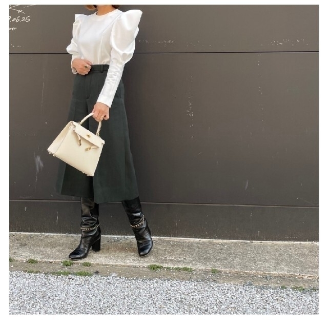 cygne シーニュ とんがりトップス サイズ2 ホワイト mpeketoniboys.sc.ke