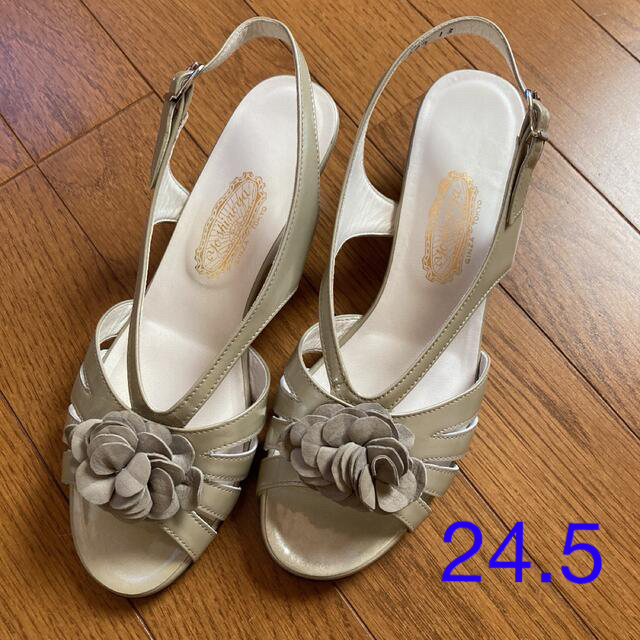 Yoshinoya GINZA サンダル パンプス24.5 レディースの靴/シューズ(サンダル)の商品写真