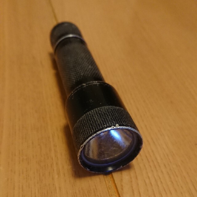 SUREFIRE - SUREFIRE 6P シュアファイアーの通販 by みどり's SUREFIRE - SUREFIRE 6P シュアファイアーの通販 by みどり's