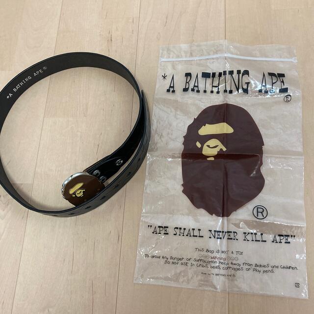 A BATHING APE(アベイシングエイプ)の【美品】A BATHING APE BAPE 猿ロゴ バックル　ベルト　サイズS メンズのファッション小物(ベルト)の商品写真