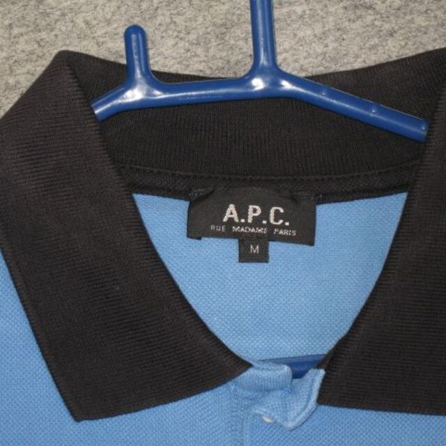 A.P.C(アーペーセー)の121 A.P.C鹿の子半袖ポロシャツ カラー：ブルー　サイズＭ メンズのトップス(ポロシャツ)の商品写真