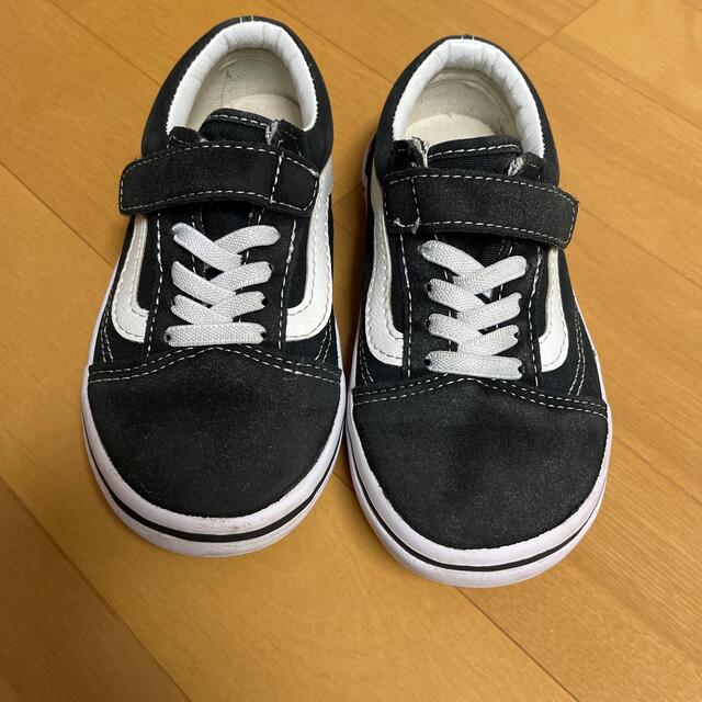 VANS(ヴァンズ)のvans スニーカー　18cm キッズ/ベビー/マタニティのキッズ靴/シューズ(15cm~)(スニーカー)の商品写真