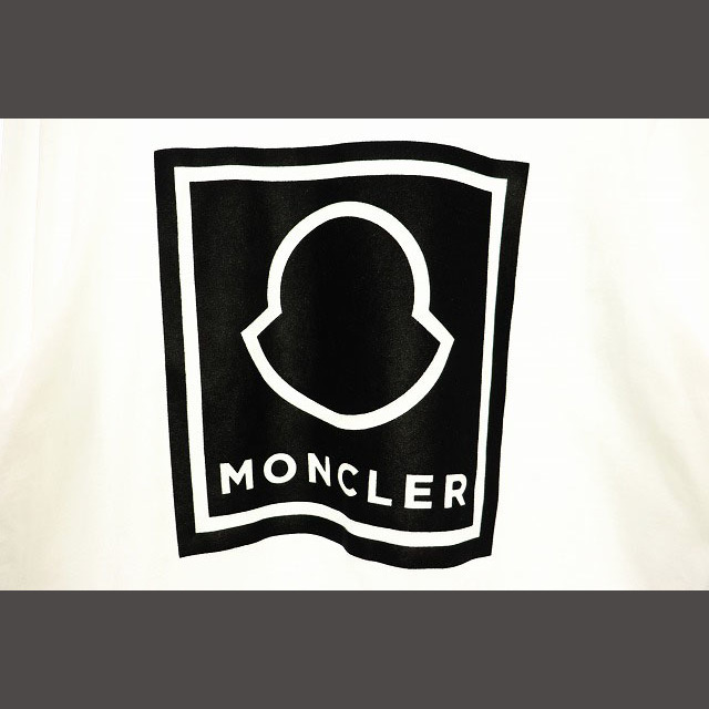 MONCLER(モンクレール)のモンクレール MONCLER G20918D00002 8390T　（黒） フロ メンズのトップス(Tシャツ/カットソー(七分/長袖))の商品写真