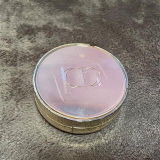 ディオール(Dior)のプレステージ　ル　クッション　タン　ドゥ　ローズ(ファンデーション)