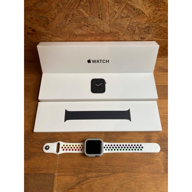 Apple Watch SE 40mm Space Gray MYE02J/A-