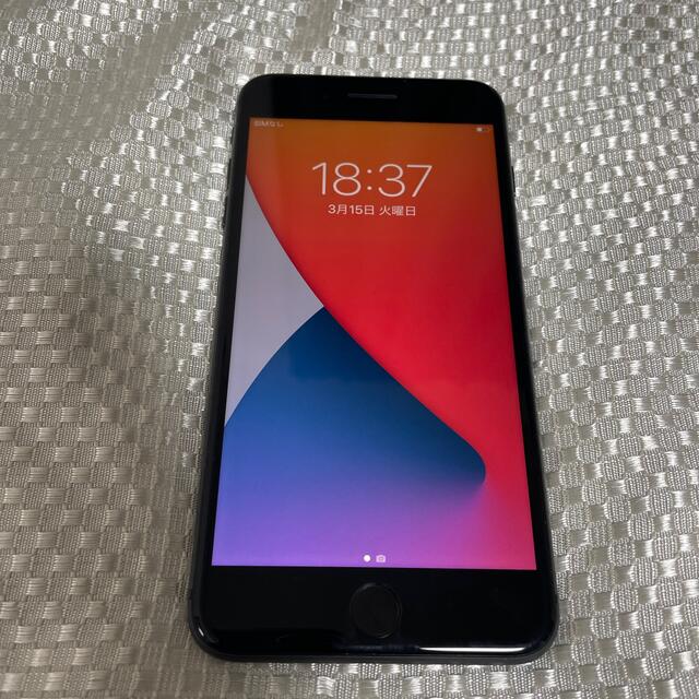 美品】iPhone 8 Plus 64GB (SIMロック解除済み) - スマートフォン本体