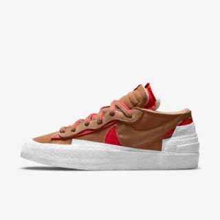 ナイキ(NIKE)のsacai nike blazer low brtish tan ブレーザー(スニーカー)