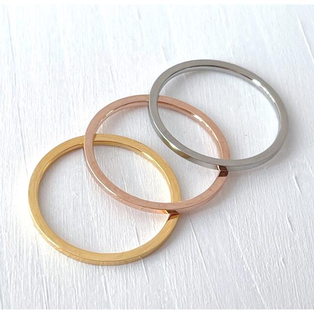 3色セット 1㍉ 角リング ピンキーリング ステンレスリング 金属アレルギー対応 レディースのアクセサリー(リング(指輪))の商品写真