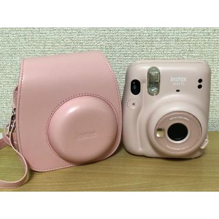 フジフイルム(富士フイルム)のInstax Mini 11 カメラ(フィルムカメラ)