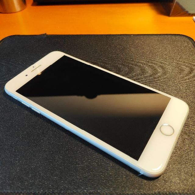 iPhone8plus 64GB シルバー SIMフリー iPhone8plus 64GB シルバー SIMフリー