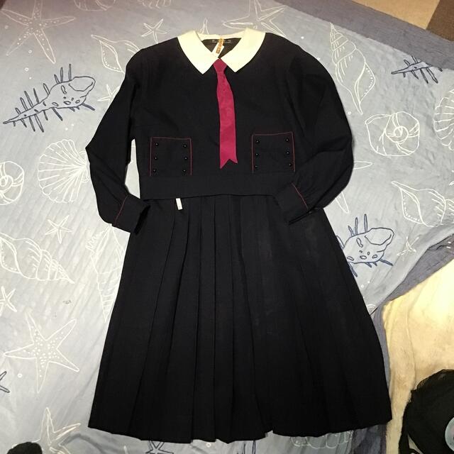 制服