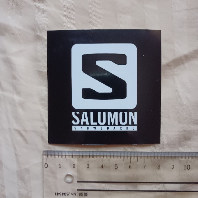 SALOMON(サロモン)のサロモン ステッカー正規ノベルティ品 スポーツ/アウトドアのスノーボード(アクセサリー)の商品写真