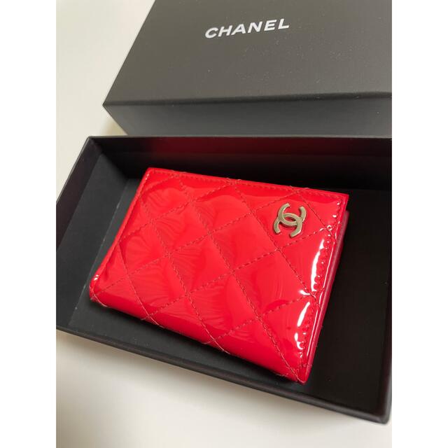 CHANEL シャネル　エナメルカードケース レディースのファッション小物(名刺入れ/定期入れ)の商品写真