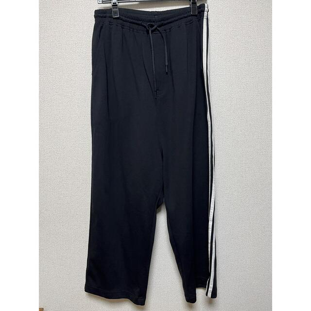 Y-3(ワイスリー)のY-3 3-STRIPES WIDE TRACK PANTS メンズのパンツ(サルエルパンツ)の商品写真