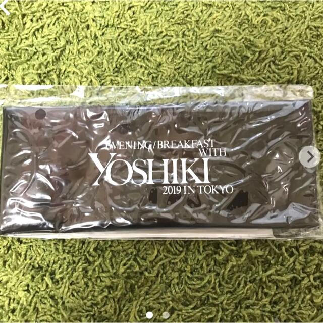 YOSHIKI PCVポーチ　ディナーショー エンタメ/ホビーのタレントグッズ(ミュージシャン)の商品写真