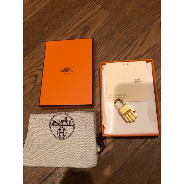 Hermes(エルメス)のHERMESカデナ2002！期間限定出品！ レディースのファッション小物(キーホルダー)の商品写真