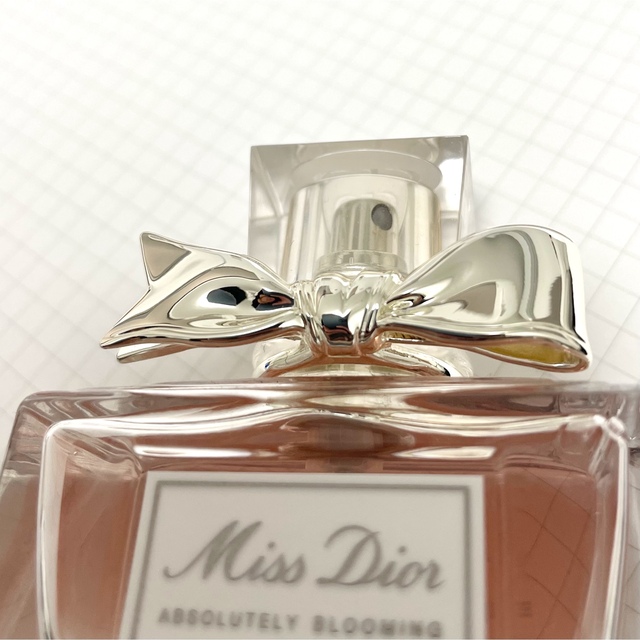 Dior(ディオール)のミスディオール アブソリュートリーブルーミング 30ml コスメ/美容の香水(香水(女性用))の商品写真