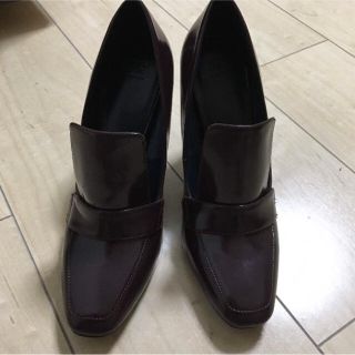 ザラ(ZARA)のZARA ザラ パンプス ローファー ボルドー 美品(ローファー/革靴)