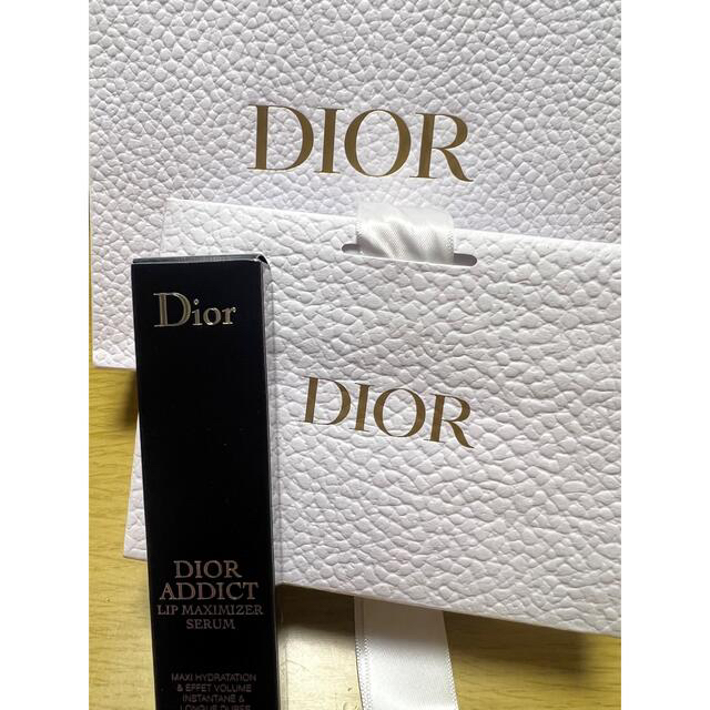 Dior(ディオール)の《専用》DIOR リップ　000 コスメ/美容のベースメイク/化粧品(リップグロス)の商品写真