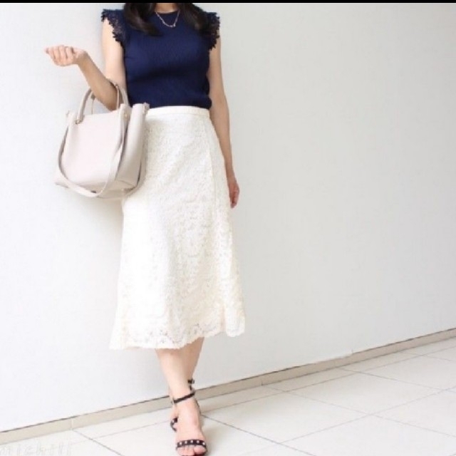 UNIQLO - 2点セット❤ユニクロ レースフレアスカート オフ白 UNIQLO - 2点セット❤ユニクロ レースフレアスカート オフ白