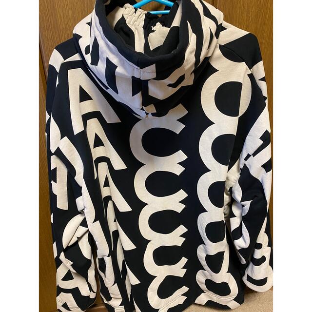 MARC JACOBS - マークジェイコブス ロゴパーカーの通販 by shokola's