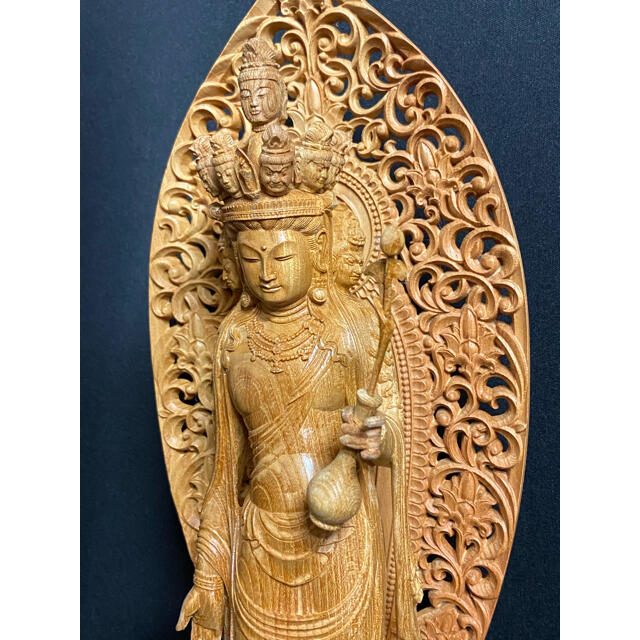最高級 井波彫刻 一刀彫 総ケヤキ材 仏教工芸品 木彫仏像 十一面観音