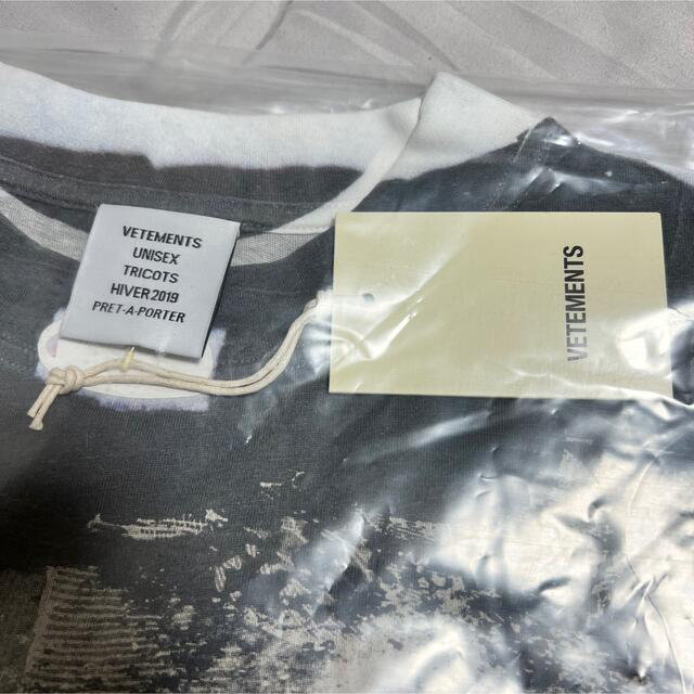 Balenciaga(バレンシアガ)の【正規品】値下◎  VETEMENTS Weltschmerz ロングTシャツ メンズのトップス(Tシャツ/カットソー(七分/長袖))の商品写真