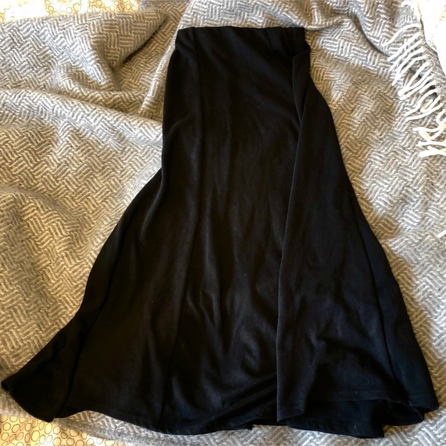dholic(ディーホリック)のnugu マーメイドスカート　ブラック レディースのスカート(ロングスカート)の商品写真