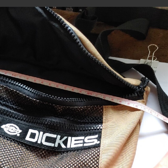 Dickies(ディッキーズ)のボディーバッグ メンズのバッグ(ボディーバッグ)の商品写真