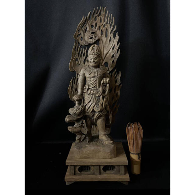 井波彫刻　一刀彫　楠材　古美術　時代彫刻　仏教工芸品　倶利伽羅不動明王立像