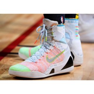 ナイキ(NIKE)のKOBE 9  WHAT THE KOBE(スニーカー)