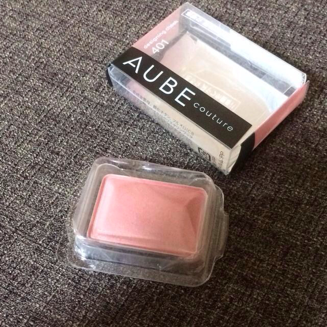 AUBE couture(オーブクチュール)のAUBE couture チーク 値下げ コスメ/美容のベースメイク/化粧品(その他)の商品写真