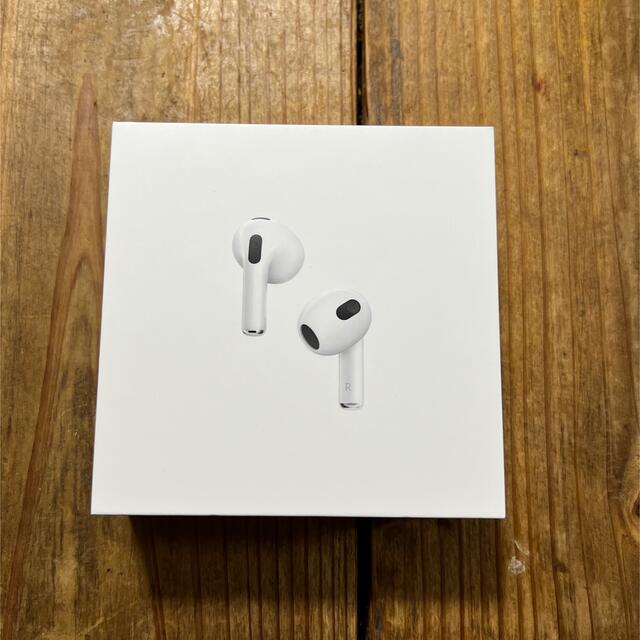 AirPods MME73J/A 第3世代 AirPods3 新品未開封 AirPods MME73J/A 第3世代 AirPods3 新品未開封