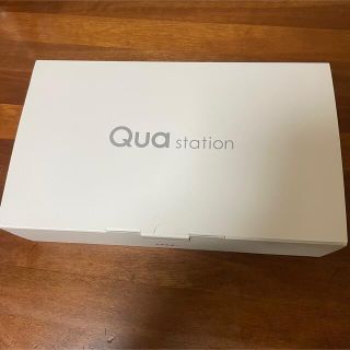 エーユー(au)の未使用品 Qua station キュア ステーション(PC周辺機器)