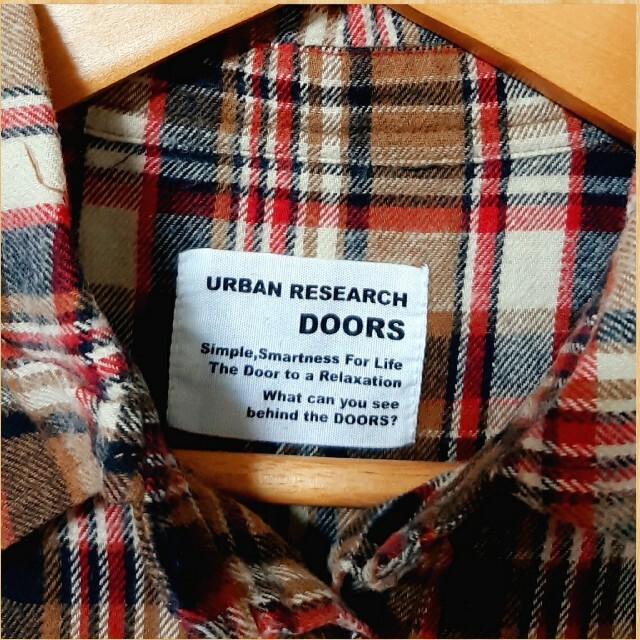 URBAN RESEARCH DOORS(アーバンリサーチドアーズ)のURBAN RESEARCH DOORS アーバンリサーチ ネルシャツ 美品 レディースのトップス(シャツ/ブラウス(長袖/七分))の商品写真