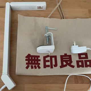 ムジルシリョウヒン(MUJI (無印良品))の未使用　LEDスリムデスクライト(テーブルスタンド)