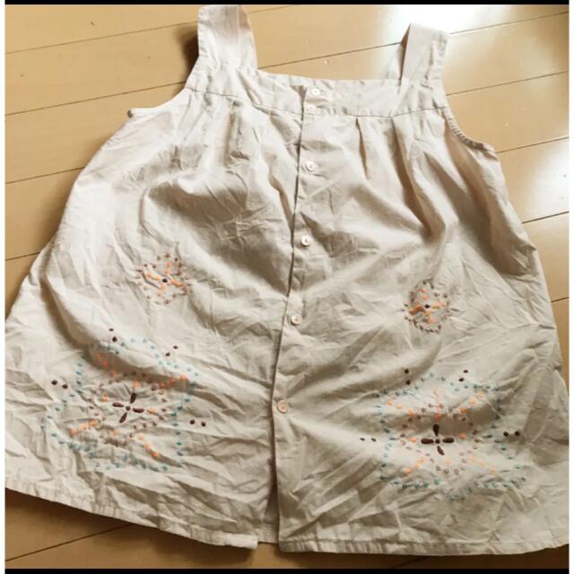 Bonpoint(ボンポワン)のBonpoint お花の刺繍トップス　10 キッズ/ベビー/マタニティのキッズ服女の子用(90cm~)(Tシャツ/カットソー)の商品写真