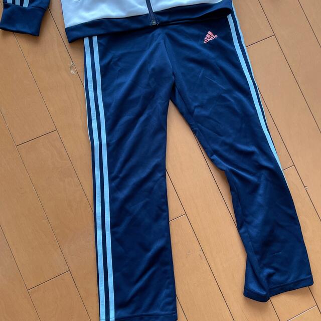 adidas(アディダス)のジャージ上下 キッズ/ベビー/マタニティのキッズ服女の子用(90cm~)(ジャケット/上着)の商品写真