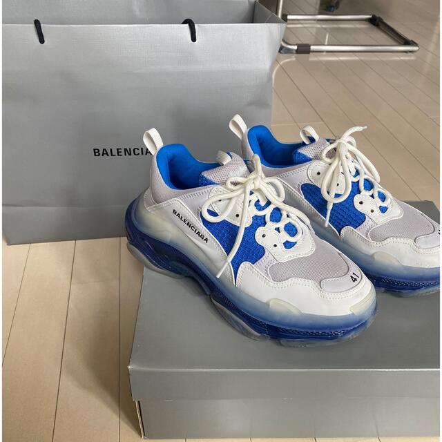 BALENCIAGA tripleS