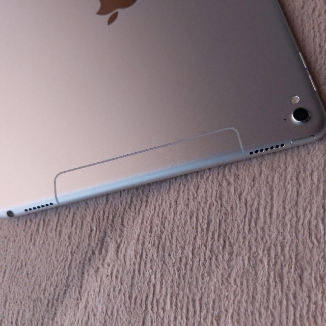 iPad(アイパッド)のiPad Pro 128GB  セルラーモデル　美品中古 スマホ/家電/カメラのPC/タブレット(タブレット)の商品写真