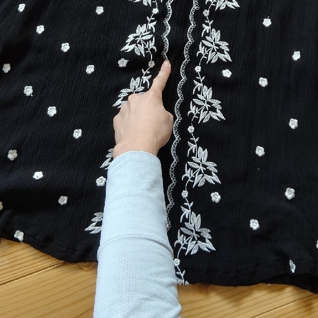 刺繍入りマキシ丈ワンピース レディースのワンピース(ロングワンピース/マキシワンピース)の商品写真