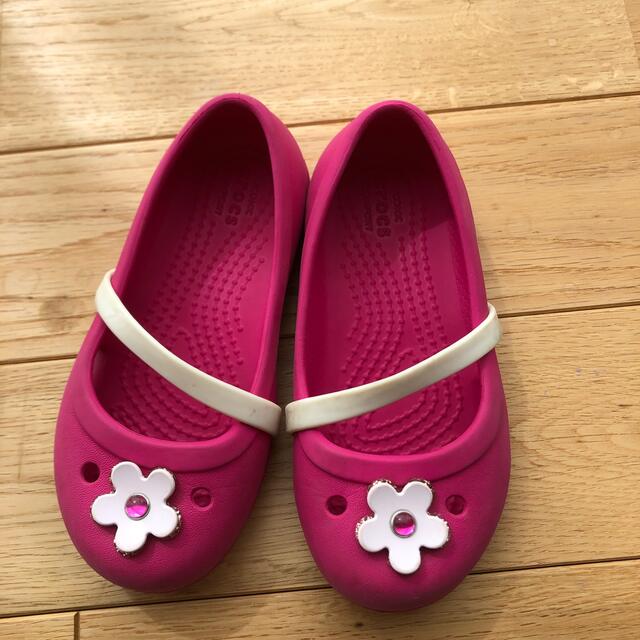 crocs(クロックス)のCROCS サンダル キッズ/ベビー/マタニティのキッズ靴/シューズ(15cm~)(サンダル)の商品写真