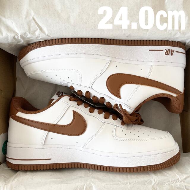 NIKE - 24.0㎝ NIKE エアフォース1 07ホワイト ブラウンの通販 by momo