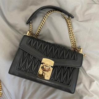 バッグ miumiu マテラッセレザー バッグの通販 by るん｜ミュウミュウ