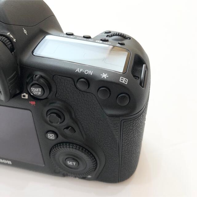 【美品】Canon EOS 5D Mark IV ボディ＋アクセ