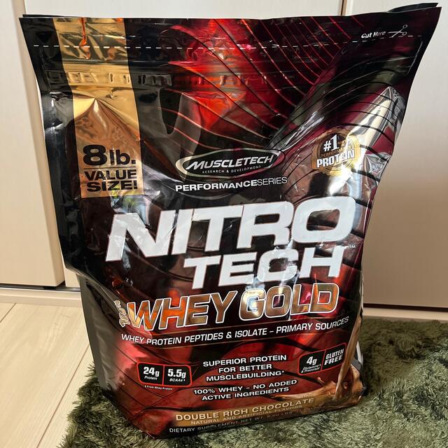 NITRO(ナイトロ)のニトロテック 100%ホエイゴールド ダブルリッチチョコレート 食品/飲料/酒の健康食品(プロテイン)の商品写真
