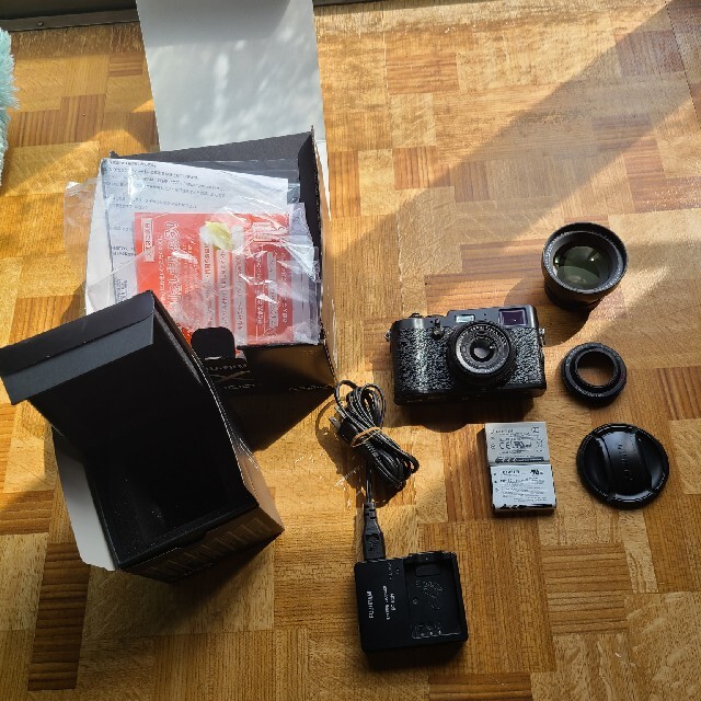 富士フイルム FUJIFILM X100T BLACK TCL-X100 コンパクトデジタルカメラ