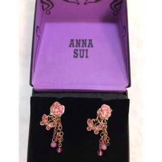 アナスイ(ANNA SUI)の定価18900円♡完売レア　アナスイ  バラ　蝶　マルチウェイピアス(ピアス)